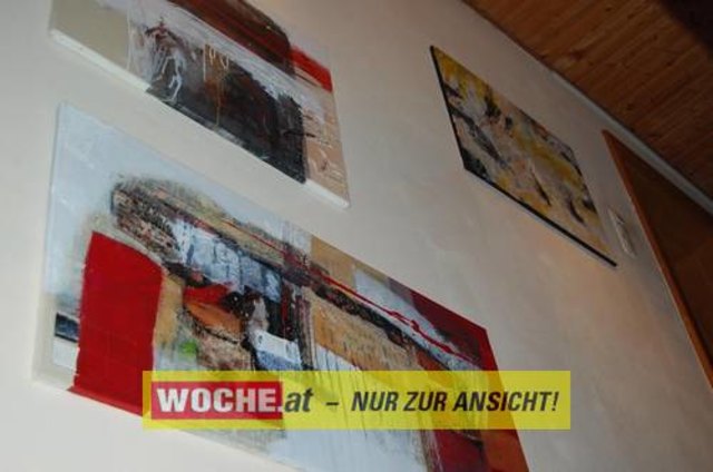 Zum 50-er wurde die Präsidentin von ART 13, von Künstlern und Nachbarn lautstark geweckt!