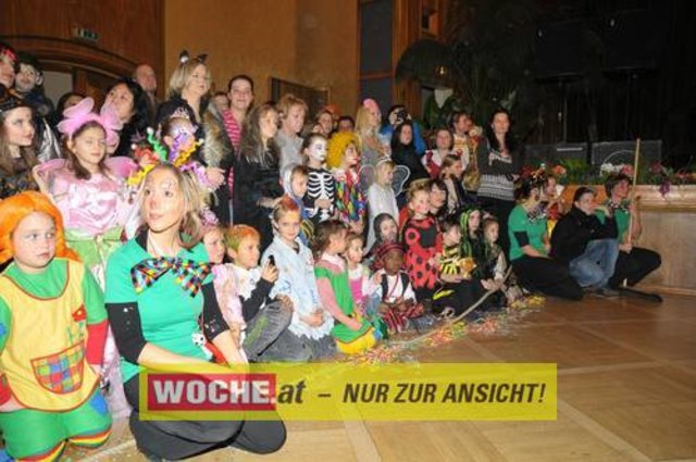 Viele kleine und große Narren tummelten sich bei Musik und Zauberei im Konzerthaus