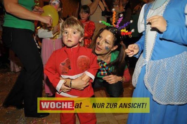 Viele kleine und große Narren tummelten sich bei Musik und Zauberei im Konzerthaus