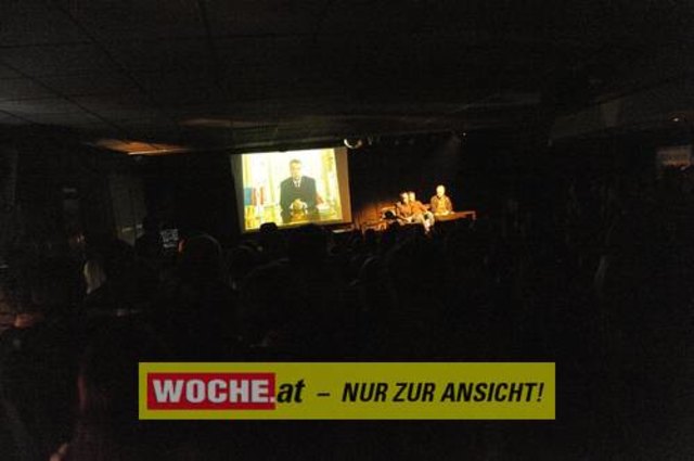 IM ((stereo))club fand das Kontaktlinse Festival mit vielen Künstlern aus den Musik, Theater und Comedybereich statt.