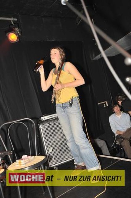 IM ((stereo))club fand das Kontaktlinse Festival mit vielen Künstlern aus den Musik, Theater und Comedybereich statt.