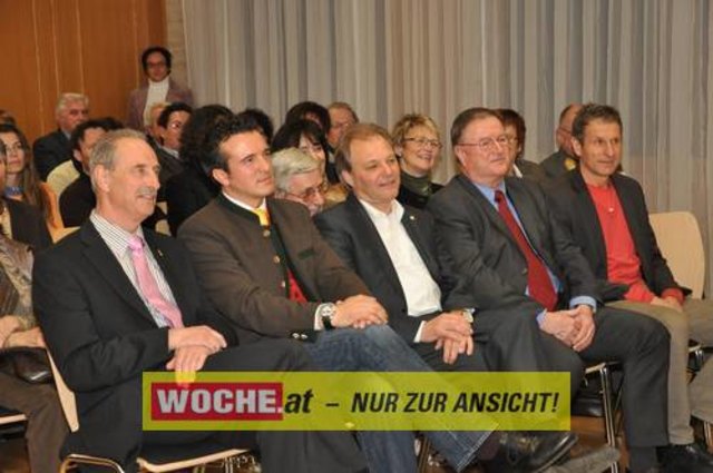 Das ísterreichbild kommt am 5. April um 18.25 Uhr in ORF 2 aus Kärnten. Werner Freudenberg produzierte mit Kameramann Heribert Senegacnik "Noreia - Atlantis der Berge".