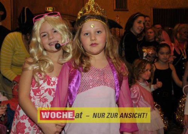 Viele kleine und große Narren tummelten sich bei Musik und Zauberei im Konzerthaus