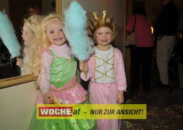 Viele kleine und große Narren tummelten sich bei Musik und Zauberei im Konzerthaus