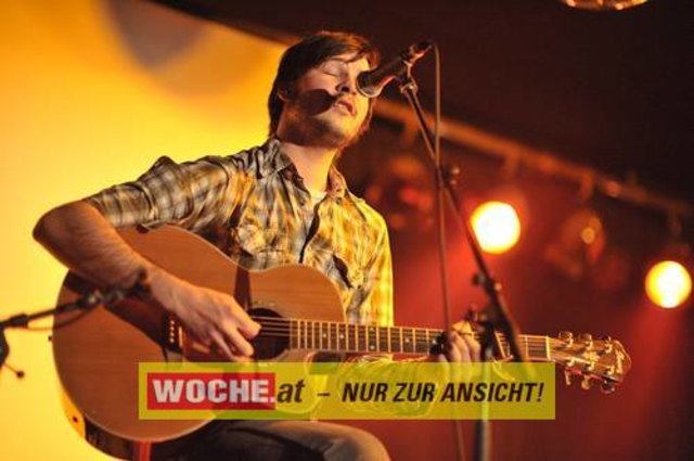 IM ((stereo))club fand das Kontaktlinse Festival mit vielen Künstlern aus den Musik, Theater und Comedybereich statt.