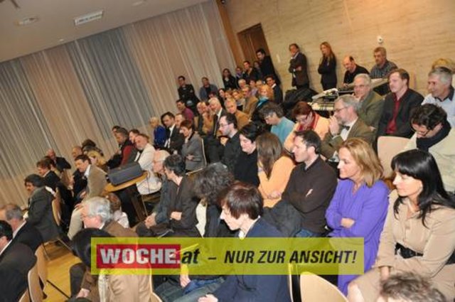 Das ísterreichbild kommt am 5. April um 18.25 Uhr in ORF 2 aus Kärnten. Werner Freudenberg produzierte mit Kameramann Heribert Senegacnik "Noreia - Atlantis der Berge".