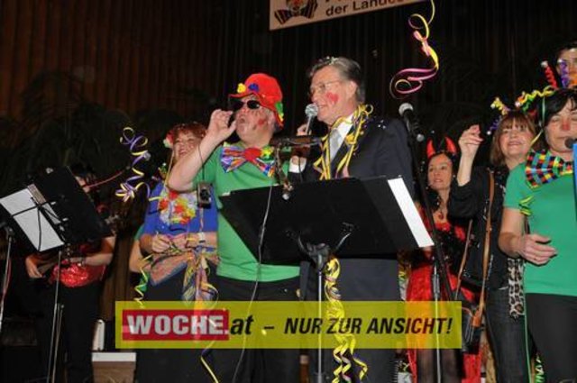 Viele kleine und große Narren tummelten sich bei Musik und Zauberei im Konzerthaus