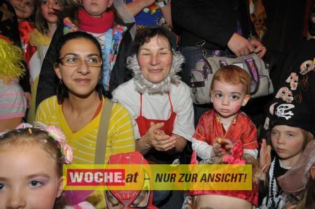 Viele kleine und große Narren tummelten sich bei Musik und Zauberei im Konzerthaus