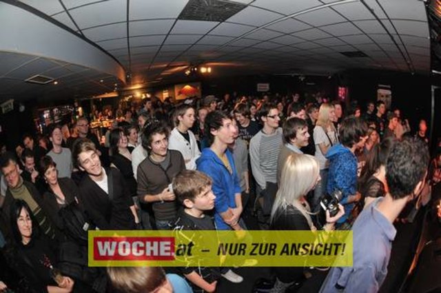 IM ((stereo))club fand das Kontaktlinse Festival mit vielen Künstlern aus den Musik, Theater und Comedybereich statt.