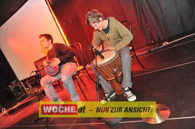 IM ((stereo))club fand das Kontaktlinse Festival mit vielen Künstlern aus den Musik, Theater und Comedybereich statt.