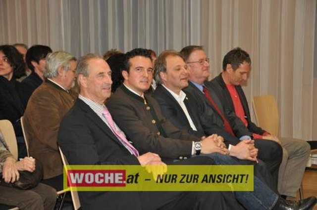 Das ísterreichbild kommt am 5. April um 18.25 Uhr in ORF 2 aus Kärnten. Werner Freudenberg produzierte mit Kameramann Heribert Senegacnik "Noreia - Atlantis der Berge".