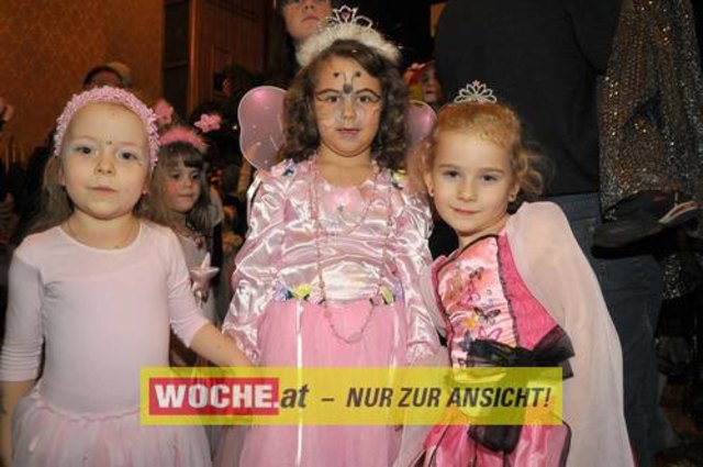 Viele kleine und große Narren tummelten sich bei Musik und Zauberei im Konzerthaus