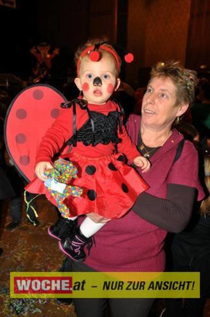 Viele kleine und große Narren tummelten sich bei Musik und Zauberei im Konzerthaus