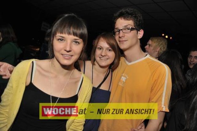 IM ((stereo))club fand das Kontaktlinse Festival mit vielen Künstlern aus den Musik, Theater und Comedybereich statt.