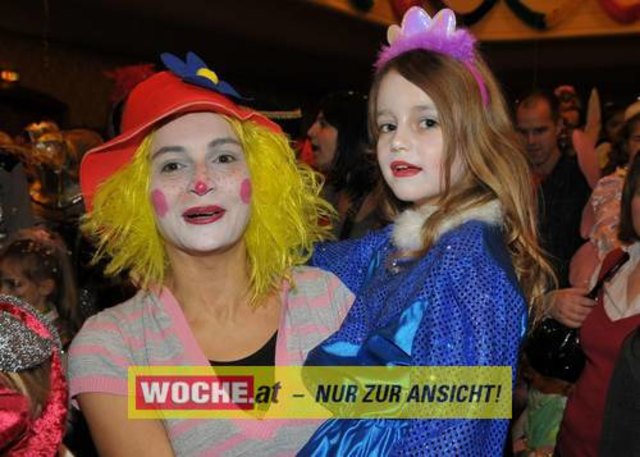 Viele kleine und große Narren tummelten sich bei Musik und Zauberei im Konzerthaus