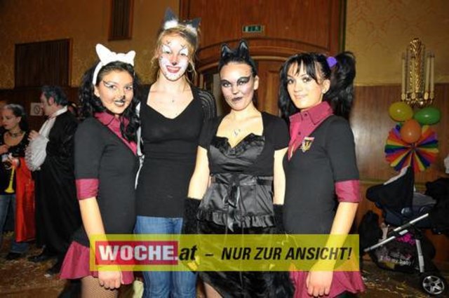 Viele kleine und große Narren tummelten sich bei Musik und Zauberei im Konzerthaus