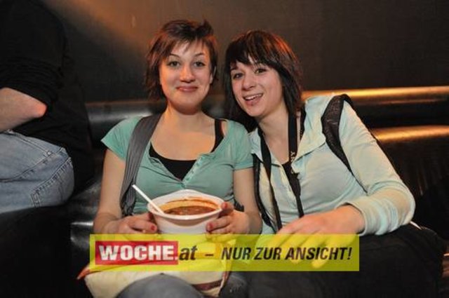 IM ((stereo))club fand das Kontaktlinse Festival mit vielen Künstlern aus den Musik, Theater und Comedybereich statt.