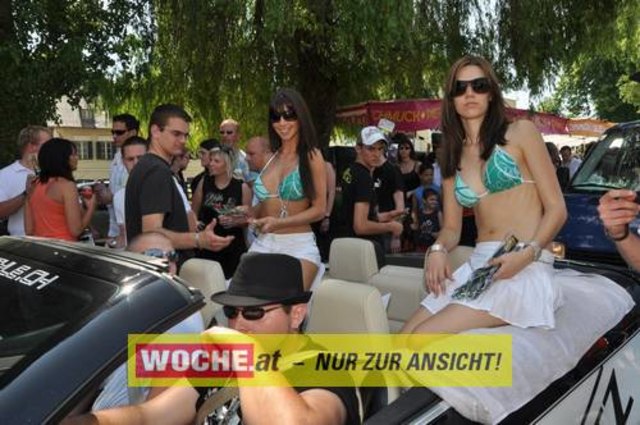 Der See ruft! In Reifnitz und rund um den Wörthersee haben die GTI-Fans beim "28. GTI-Treffen" das Sagen!