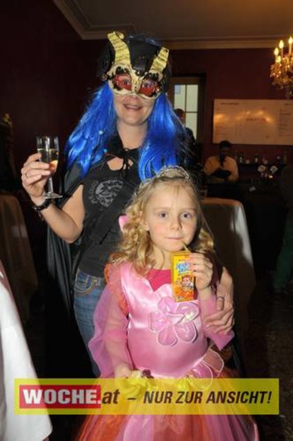 Viele kleine und große Narren tummelten sich bei Musik und Zauberei im Konzerthaus