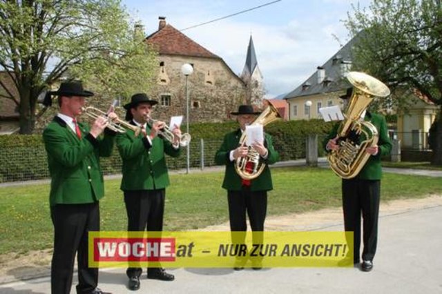 Ein lange gehegter Wunsch von Musikschullehrern und Schülern geht mit dem Spatenstich zum Neubau der Musikschule St. Andrä langsam in Erfüllung.