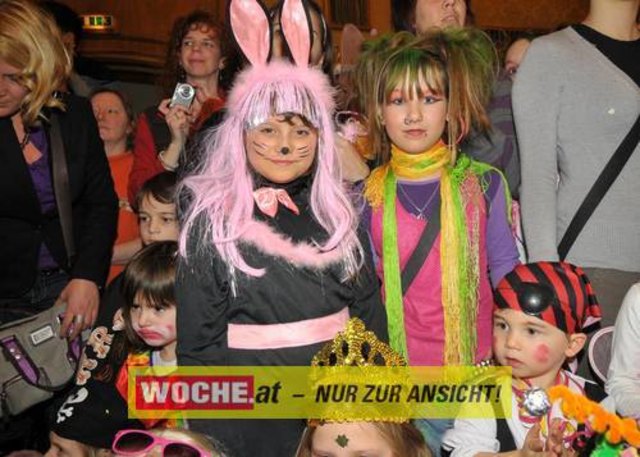 Viele kleine und große Narren tummelten sich bei Musik und Zauberei im Konzerthaus