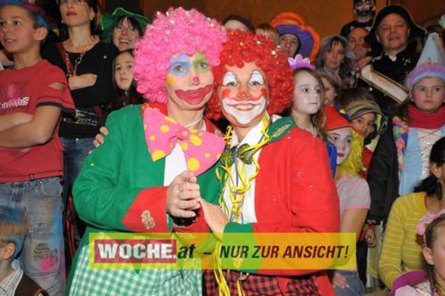 Viele kleine und große Narren tummelten sich bei Musik und Zauberei im Konzerthaus