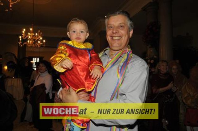 Viele kleine und große Narren tummelten sich bei Musik und Zauberei im Konzerthaus