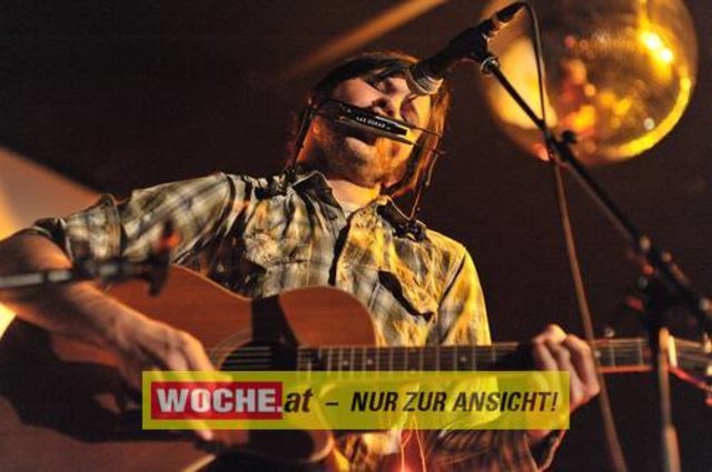 IM ((stereo))club fand das Kontaktlinse Festival mit vielen Künstlern aus den Musik, Theater und Comedybereich statt.
