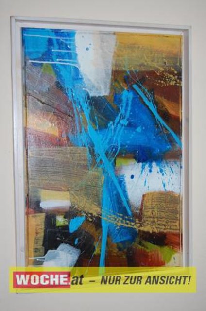 Zum 50-er wurde die Präsidentin von ART 13, von Künstlern und Nachbarn lautstark geweckt!