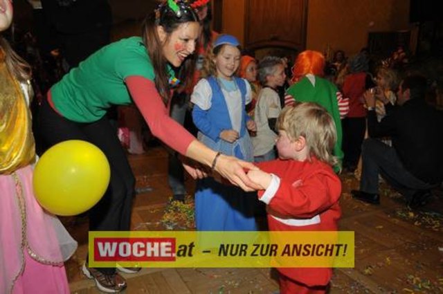 Viele kleine und große Narren tummelten sich bei Musik und Zauberei im Konzerthaus