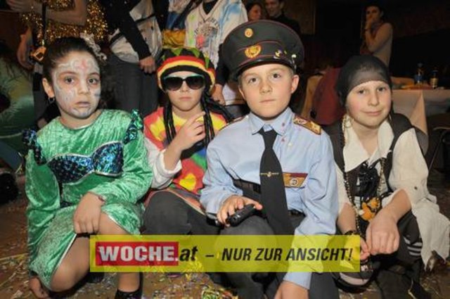 Viele kleine und große Narren tummelten sich bei Musik und Zauberei im Konzerthaus