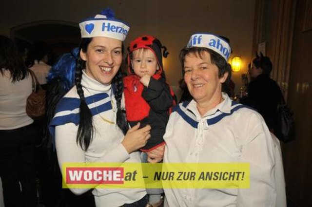 Viele kleine und große Narren tummelten sich bei Musik und Zauberei im Konzerthaus