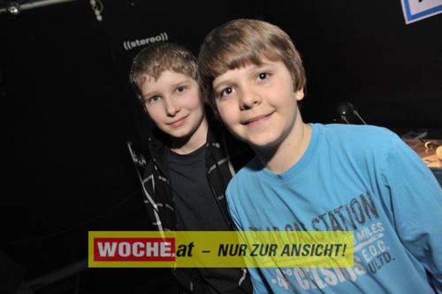 IM ((stereo))club fand das Kontaktlinse Festival mit vielen Künstlern aus den Musik, Theater und Comedybereich statt.