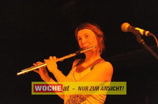 IM ((stereo))club fand das Kontaktlinse Festival mit vielen Künstlern aus den Musik, Theater und Comedybereich statt.