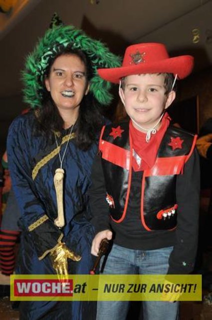 Viele kleine und große Narren tummelten sich bei Musik und Zauberei im Konzerthaus