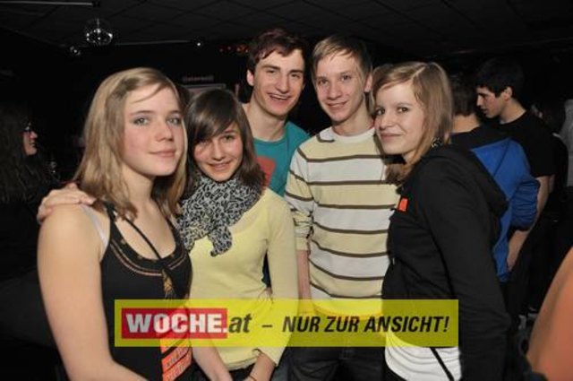 IM ((stereo))club fand das Kontaktlinse Festival mit vielen Künstlern aus den Musik, Theater und Comedybereich statt.