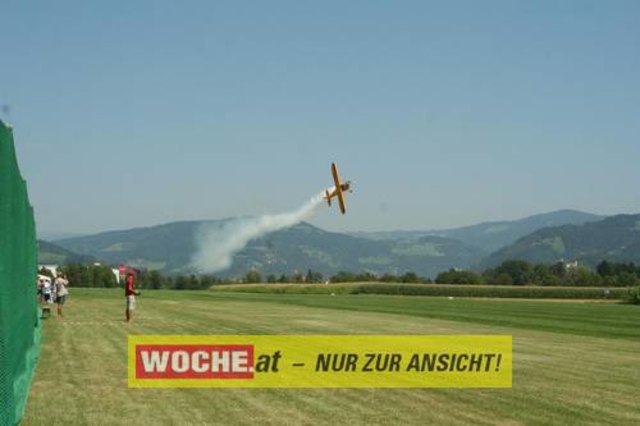 Die WOCHE besuchte die Modellflugshow 2009 in St. Marein.