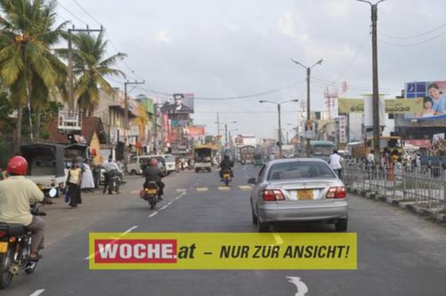 Die WOCHE (Peter Kowal mit Sonja Godlewicz) war auf Sri Lanka um das Mädchenwaisenhaus Sukhita und das Bubenwaisenhaus in Payagala zu betreuen. In dieser Fotogalerie erleben Sie einige Eindrücke von Land & Leute. Tondokumente und Videos gibt es auf www.wo