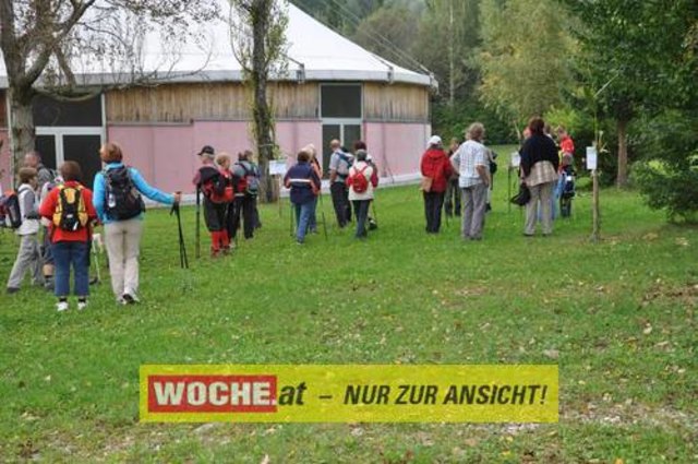 Anlässlich vom Herbst Aktivtag am Faakersee, gab es den letzten WOCHE-Wandertag der Saison. Gewandert wurde ab der Burgruine Finkenstein. Hunderte Teilnehmer nahmen daran teil!