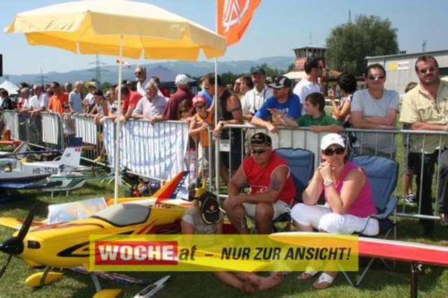 Die WOCHE besuchte die Modellflugshow 2009 in St. Marein.