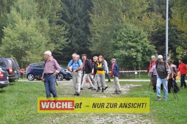 Anlässlich vom Herbst Aktivtag am Faakersee, gab es den letzten WOCHE-Wandertag der Saison. Gewandert wurde ab der Burgruine Finkenstein. Hunderte Teilnehmer nahmen daran teil!