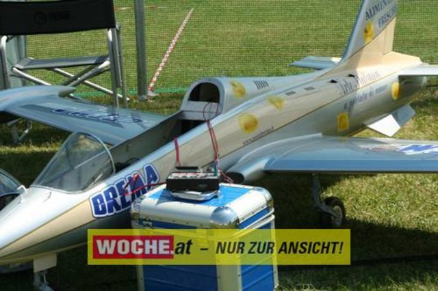 Die WOCHE besuchte die Modellflugshow 2009 in St. Marein.