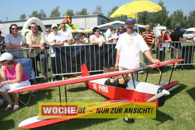 Die WOCHE besuchte die Modellflugshow 2009 in St. Marein.
