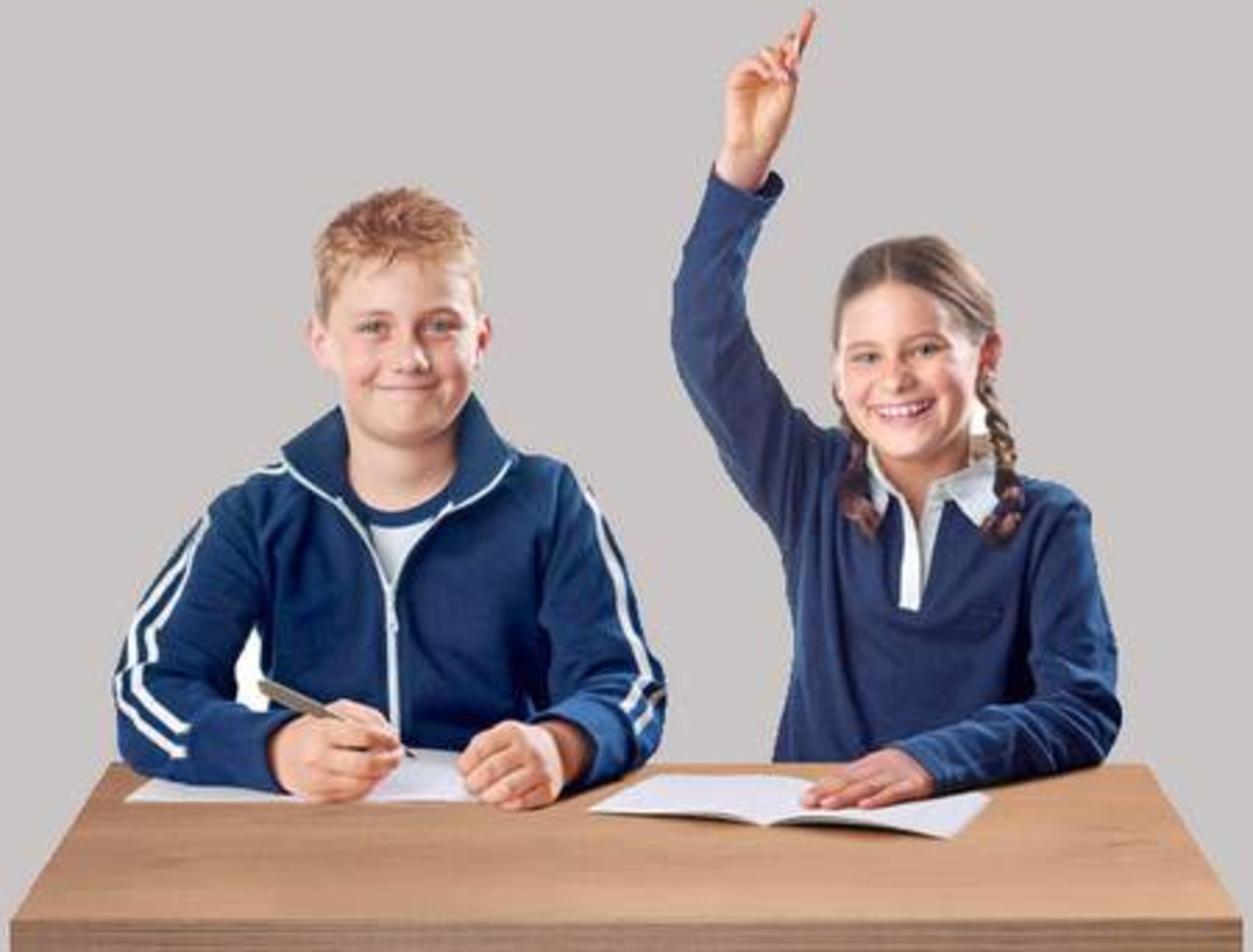 умный мальчик. девушка, ученик который всегда отвечает. девочки учатся лучше мальчиков. девочки учатся лучше мальчиков. девочки учатся лучше мальчиков.