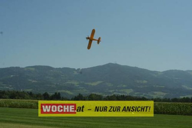 Die WOCHE besuchte die Modellflugshow 2009 in St. Marein.