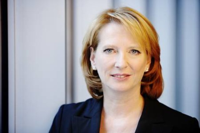 Infrastruktur- und Verkehrsministerin Doris Bures im WOCHE-Interview: ?Wir haben bereits im Frühjahr 2009 Vorschläge für ein Konjunkturpaket an das Land Kärnten geschickt. Hier hat es noch keine Einigung gegeben.? www.peterrigaud.com