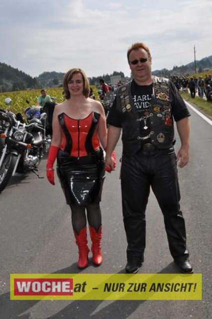 An der diesjährigen Harley-Parade von Finkenstein ausgehend über Villach rund um den Ossiachersee nahmen weit über 30.000 Bikes teil.