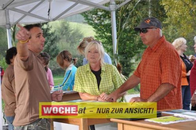 Anlässlich vom Herbst Aktivtag am Faakersee, gab es den letzten WOCHE-Wandertag der Saison. Gewandert wurde ab der Burgruine Finkenstein. Hunderte Teilnehmer nahmen daran teil!