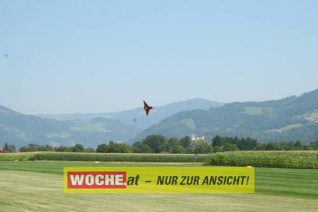 Die WOCHE besuchte die Modellflugshow 2009 in St. Marein.