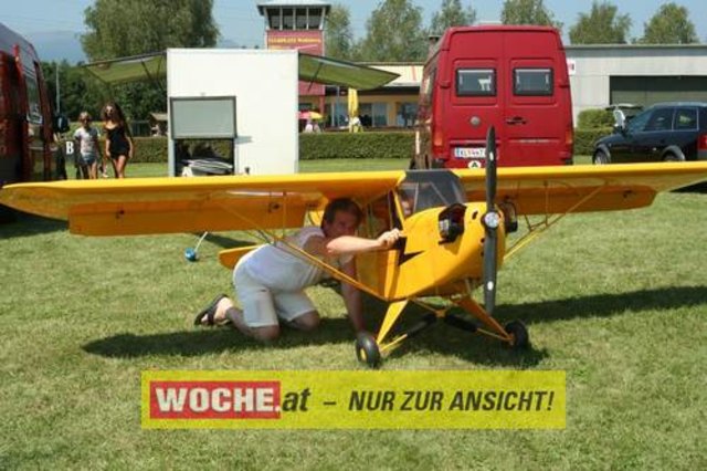 Die WOCHE besuchte die Modellflugshow 2009 in St. Marein.